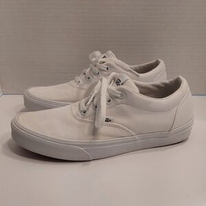 VANS DOHENY TRIPLE WHITE 8W PRE-OWNED